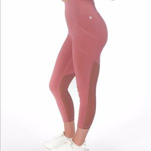 NWOT Paragon Fitwear Allure Leggings